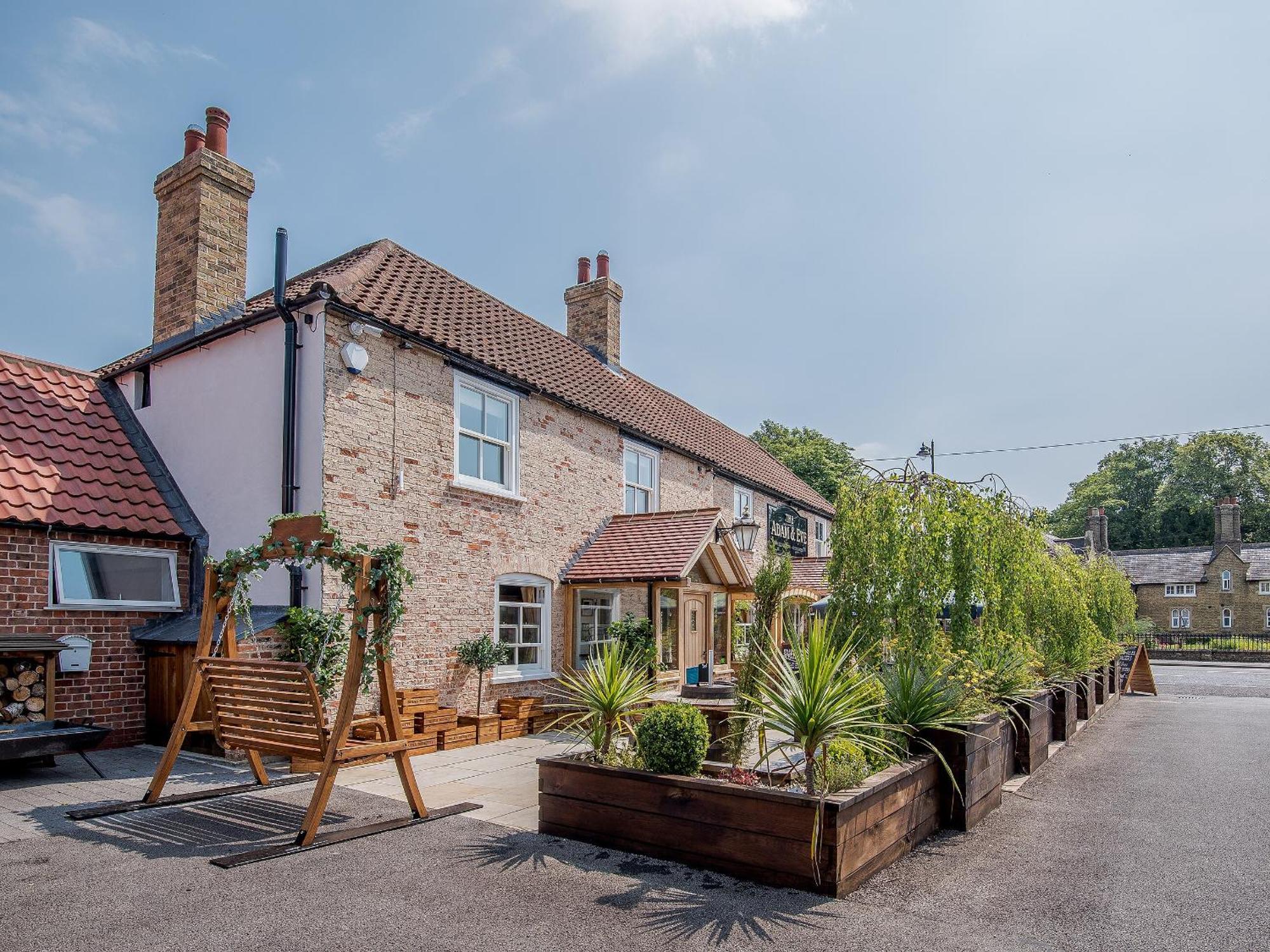 Eves Retreat Villa Wragby ภายนอก รูปภาพ
